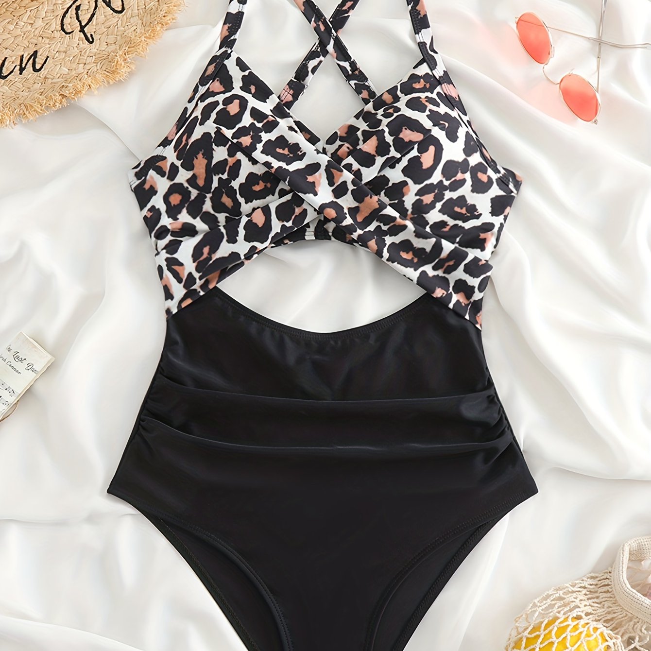 Bicolor Costume with Cut Out